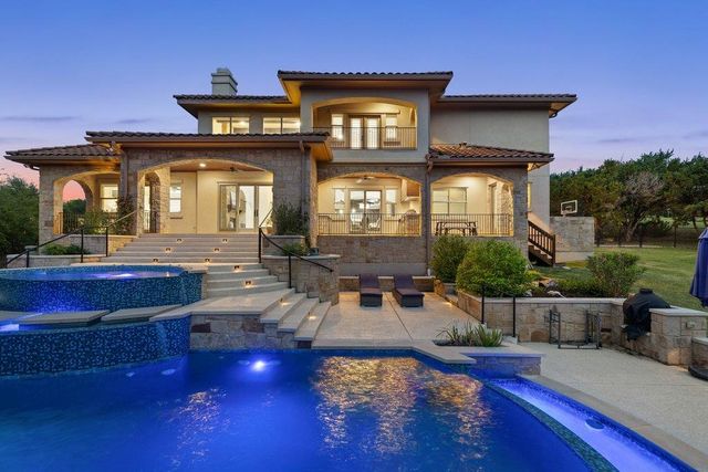 303 Bella Montagna CIR, Austin, TX 78734