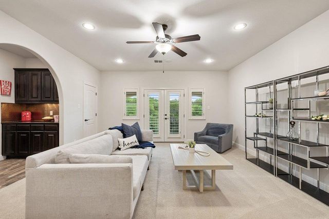 303 Bella Montagna CIR, Austin, TX 78734