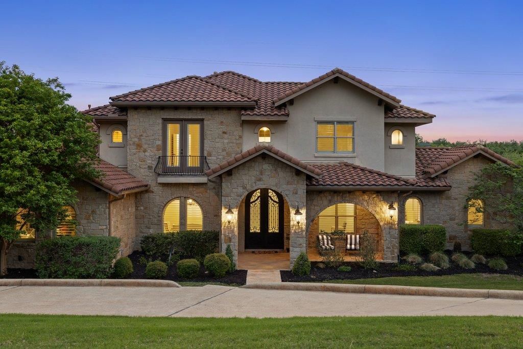 303 Bella Montagna CIR, Austin, TX 78734