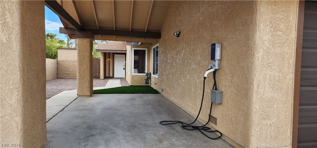6751 Ledgewood Drive 6751, Las Vegas, NV 89103