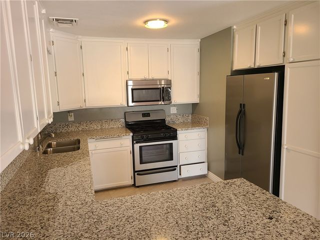 6751 Ledgewood Drive 6751, Las Vegas, NV 89103