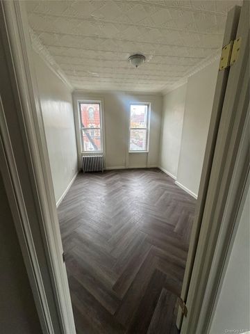 148 Lott St, Brooklyn, NY 11226