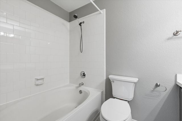 2457 Eagle Mountain Drive, Little Elm, TX 75068