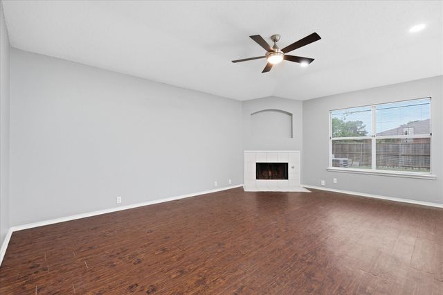 2457 Eagle Mountain Drive, Little Elm, TX 75068