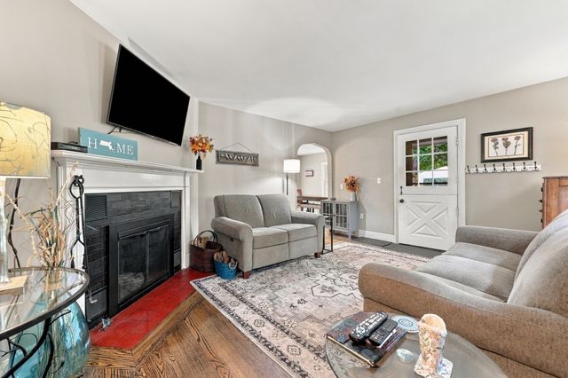 59 West Street, Methuen, MA 01844