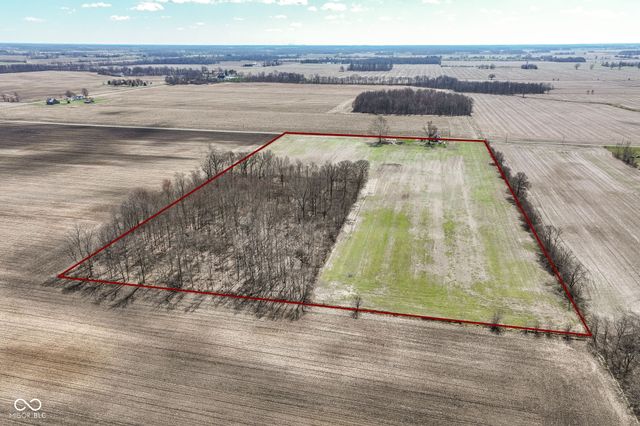 9562 E 500 N, Whitestown, IN 46075