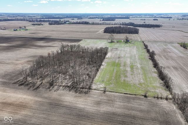 9562 E 500 N, Whitestown, IN 46075