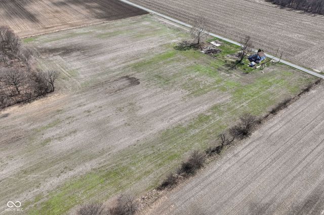 9562 E 500 N, Whitestown, IN 46075