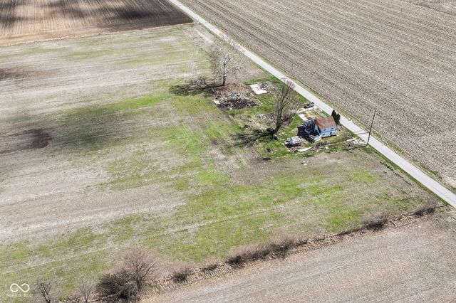 9562 E 500 N, Whitestown, IN 46075