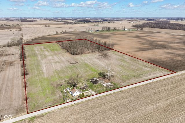 9562 E 500 N, Whitestown, IN 46075