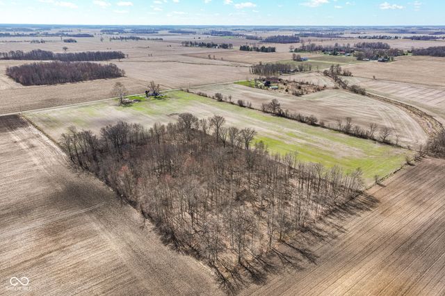 9562 E 500 N, Whitestown, IN 46075