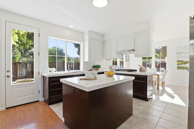 9232 Kestrel Court, Gilroy, CA 95020