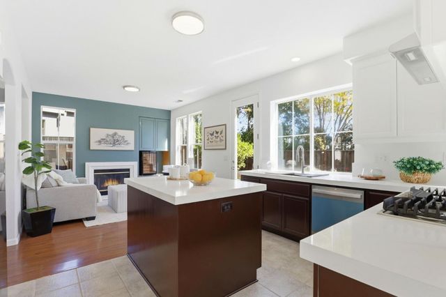 9232 Kestrel Court, Gilroy, CA 95020