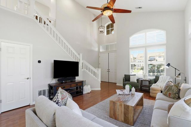 9232 Kestrel Court, Gilroy, CA 95020