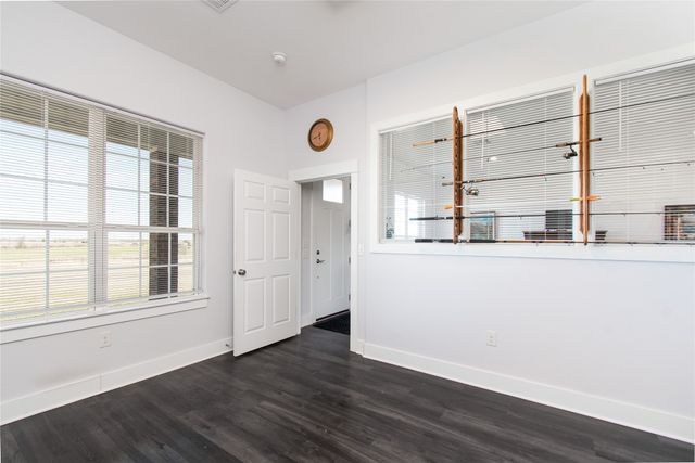 4948 Woodlawn Road, Lorena, TX 76655