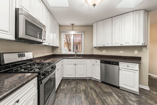 7720 Richardson Lane, Tinley Park, IL 60487