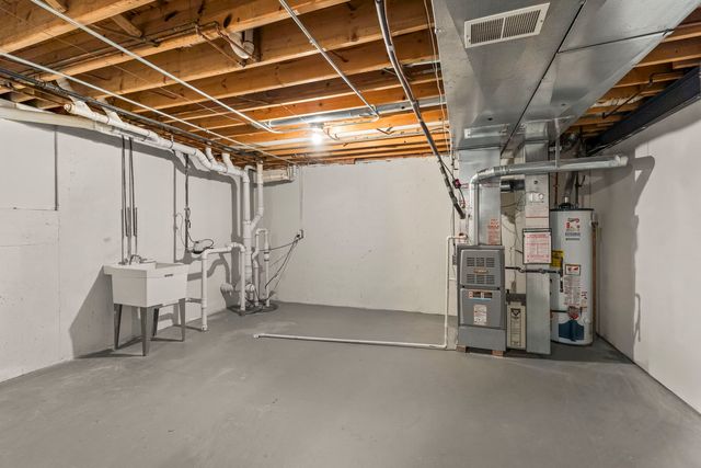 7720 Richardson Lane, Tinley Park, IL 60487