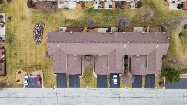 7720 Richardson Lane, Tinley Park, IL 60487