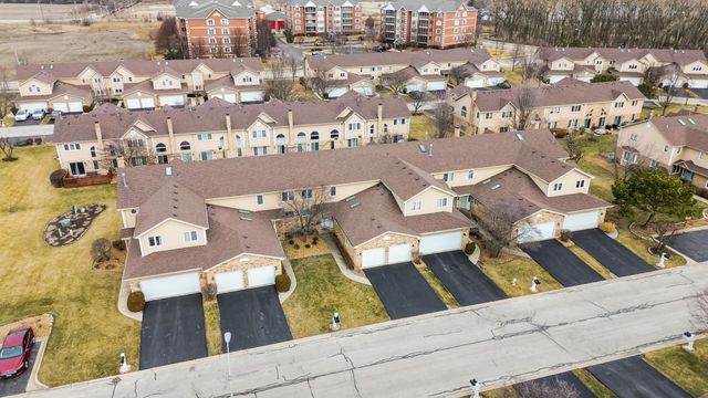 7720 Richardson Lane, Tinley Park, IL 60487