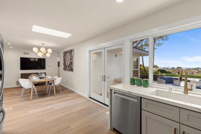 14186 Half Moon Bay Dr, Del Mar, CA 92014