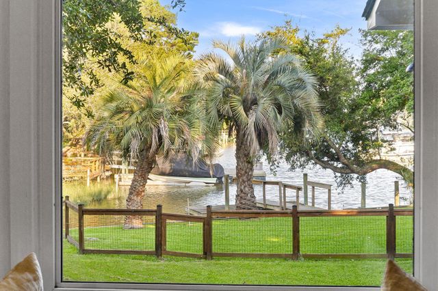 23 Charlyn Drive, Charleston, SC 29407