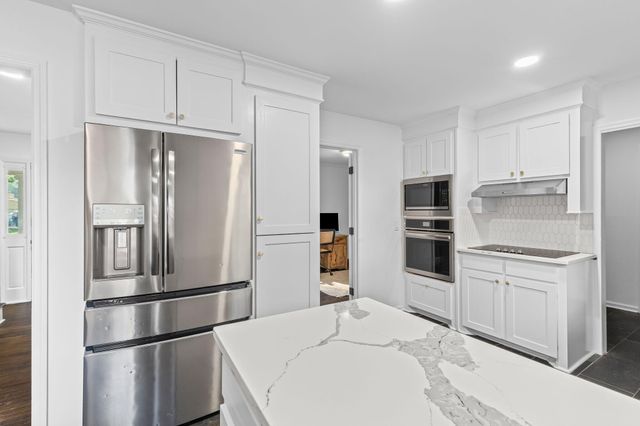 23 Charlyn Drive, Charleston, SC 29407