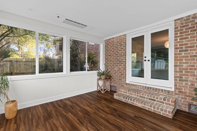 23 Charlyn Drive, Charleston, SC 29407
