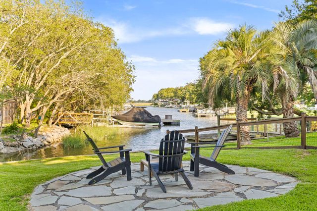 23 Charlyn Drive, Charleston, SC 29407