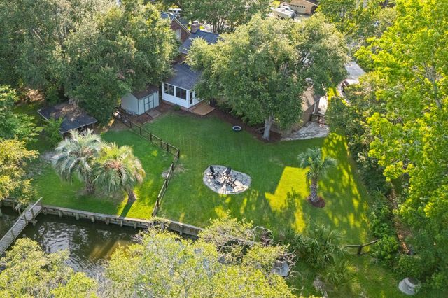 23 Charlyn Drive, Charleston, SC 29407