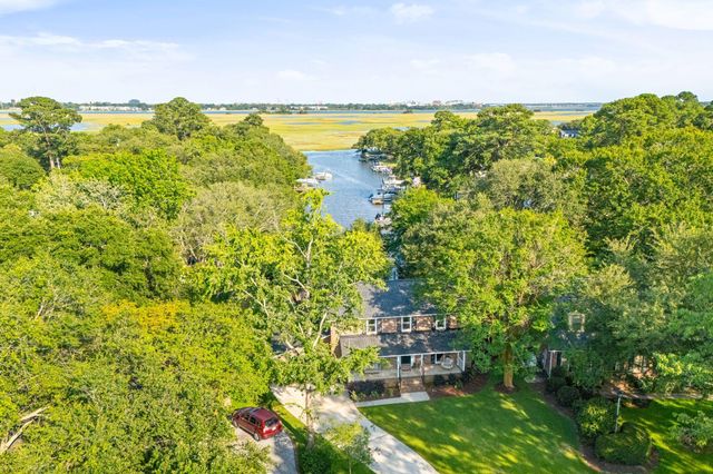 23 Charlyn Drive, Charleston, SC 29407