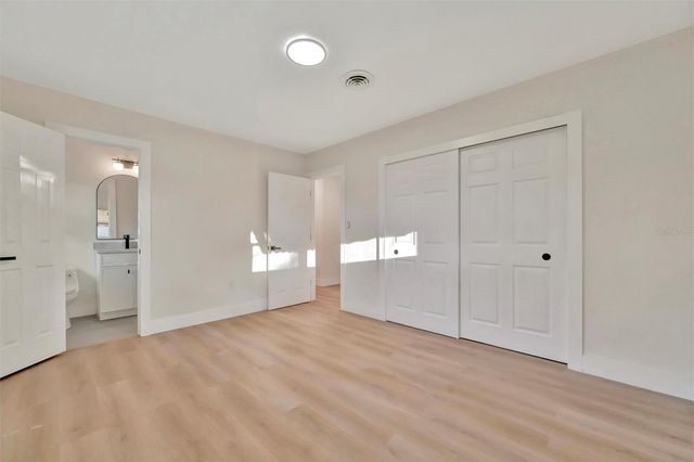 2705 SUNNYSIDE STREET, Sarasota, FL 34239
