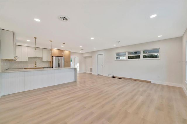 2705 SUNNYSIDE STREET, Sarasota, FL 34239