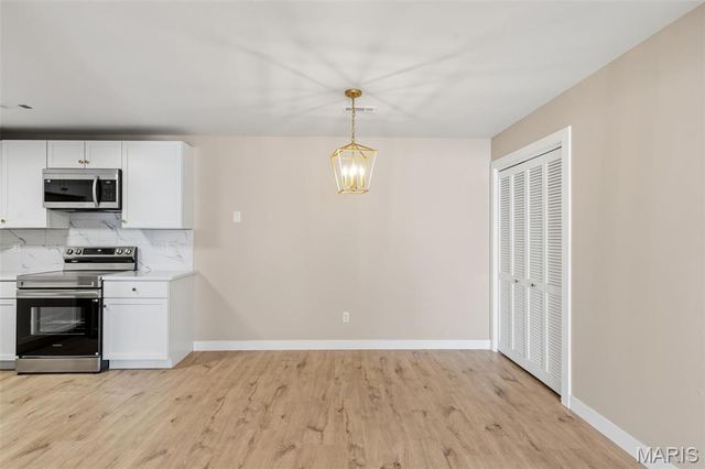 288 Carriage Court, Washington, MO 63090