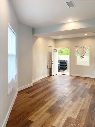 300 E Alhambra Road F, Alhambra, CA 91801