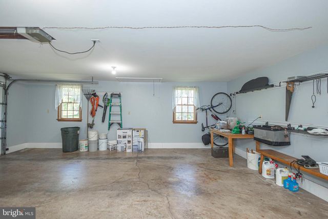 225 PARKVIEW CT, Harleysville, PA 19438