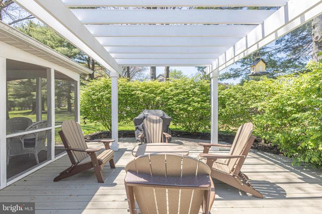 225 PARKVIEW CT, Harleysville, PA 19438