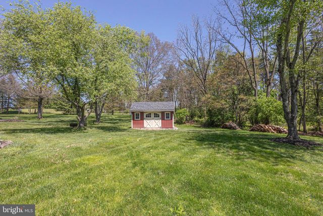 225 PARKVIEW CT, Harleysville, PA 19438