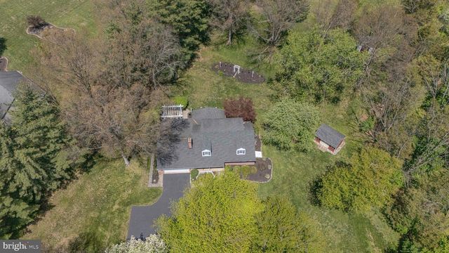 225 PARKVIEW CT, Harleysville, PA 19438