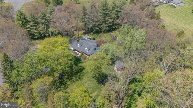225 PARKVIEW CT, Harleysville, PA 19438