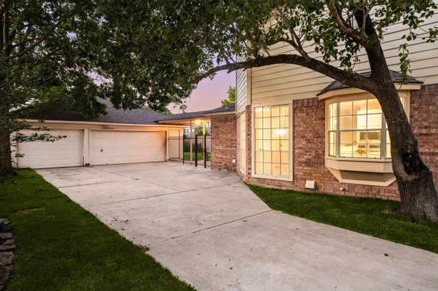24726 Lakebriar Drive, Katy, TX 77494