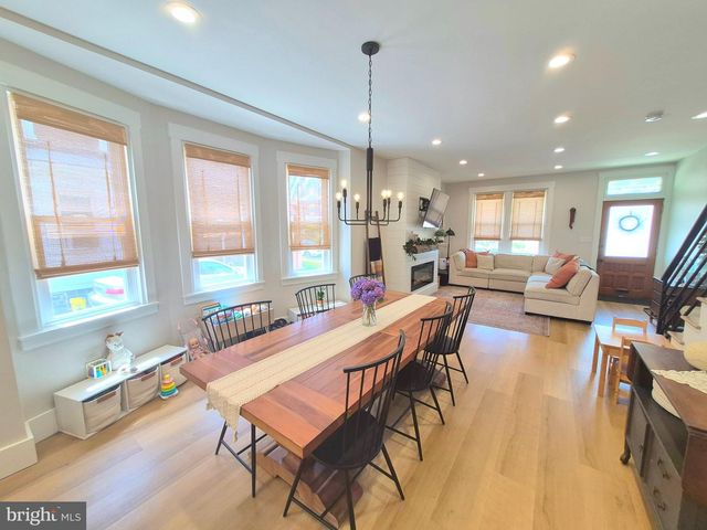 54 BLAKE AVE, Rockledge, PA 19046