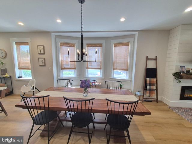 54 BLAKE AVE, Rockledge, PA 19046