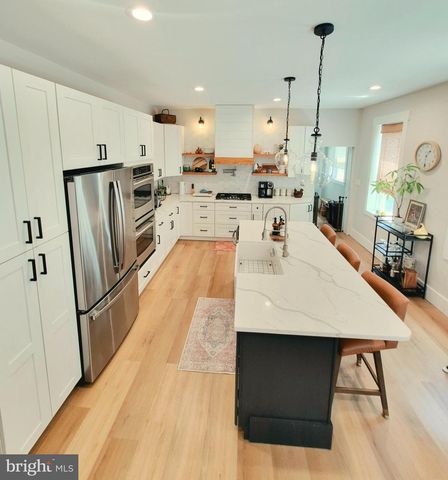 54 BLAKE AVE, Rockledge, PA 19046
