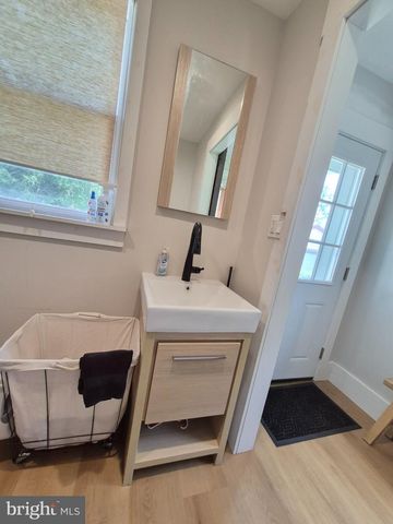 54 BLAKE AVE, Rockledge, PA 19046