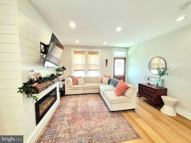 54 BLAKE AVE, Rockledge, PA 19046