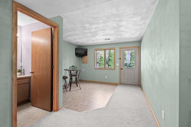 N1838 HYACINTH COURT, Greenville, WI 54942