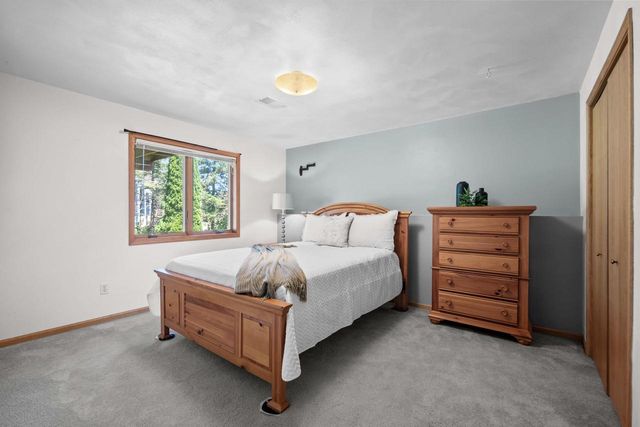 N1838 HYACINTH COURT, Greenville, WI 54942