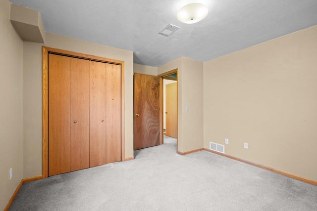 N1838 HYACINTH COURT, Greenville, WI 54942