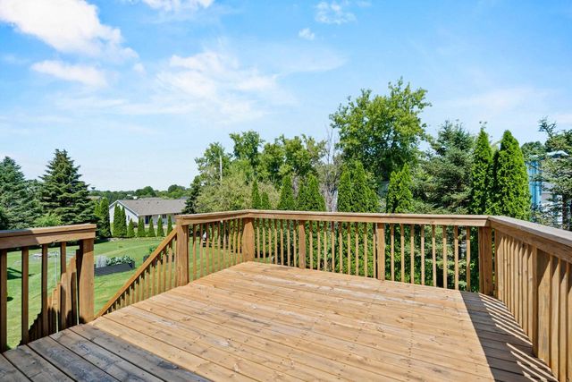 N1838 HYACINTH COURT, Greenville, WI 54942
