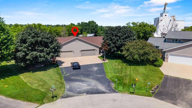 N1838 HYACINTH COURT, Greenville, WI 54942